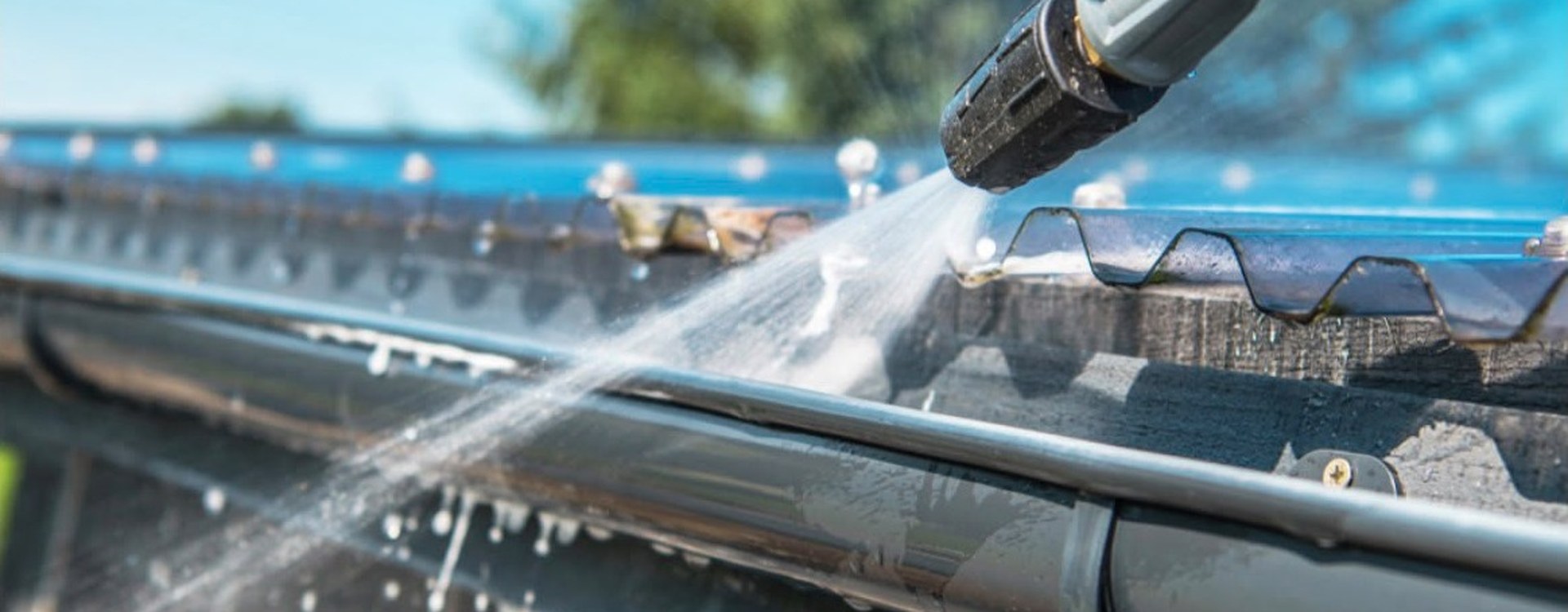 Gutter cleaning and power washing